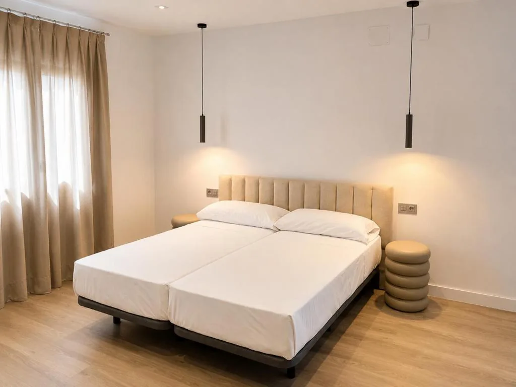Habitación Cuádruple Superior — Arena House Conil