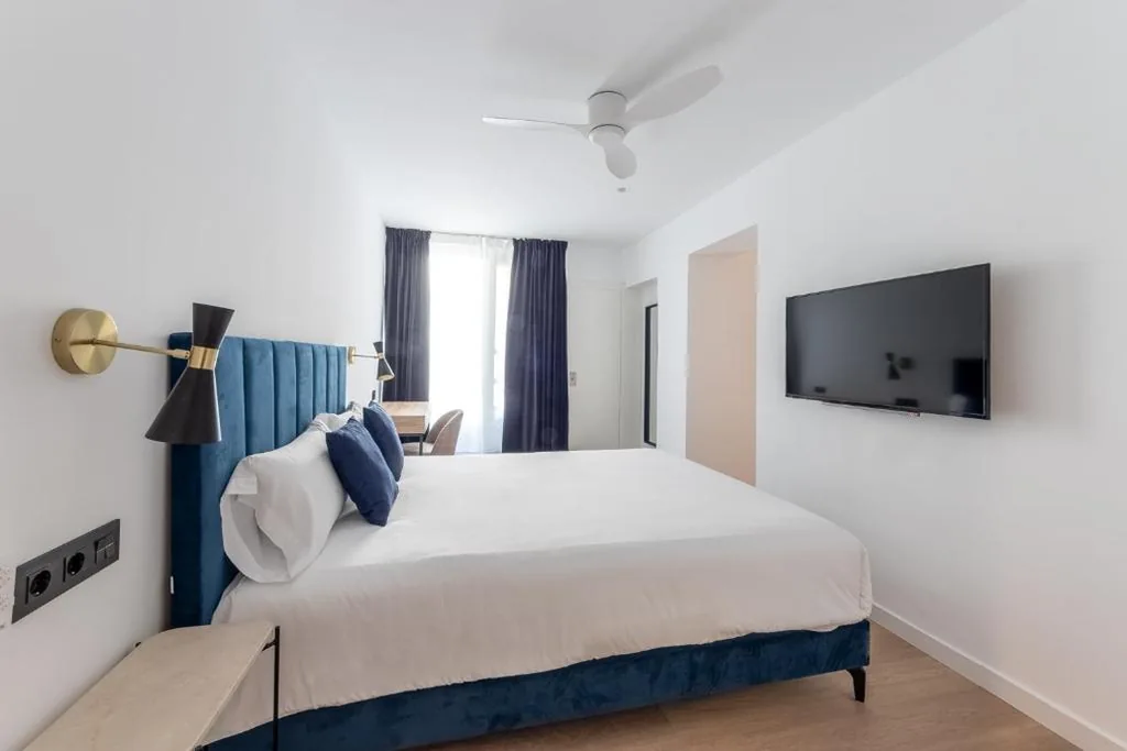 Quarto Duplo Deluxe com banheira — Arenal Rooms Bilbao