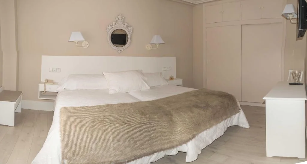 4人部屋 — Ares Hotel