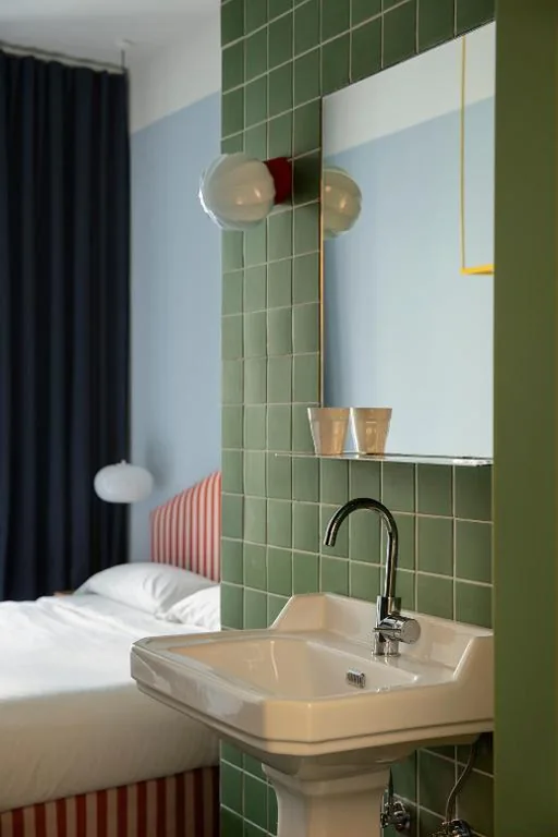 Camera doppia con balcone — Armesto Rooms