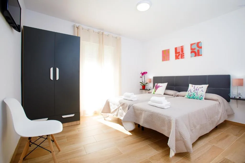Quarto Duplo Standard com Vista Montanha - 2 camas — Armijorooms