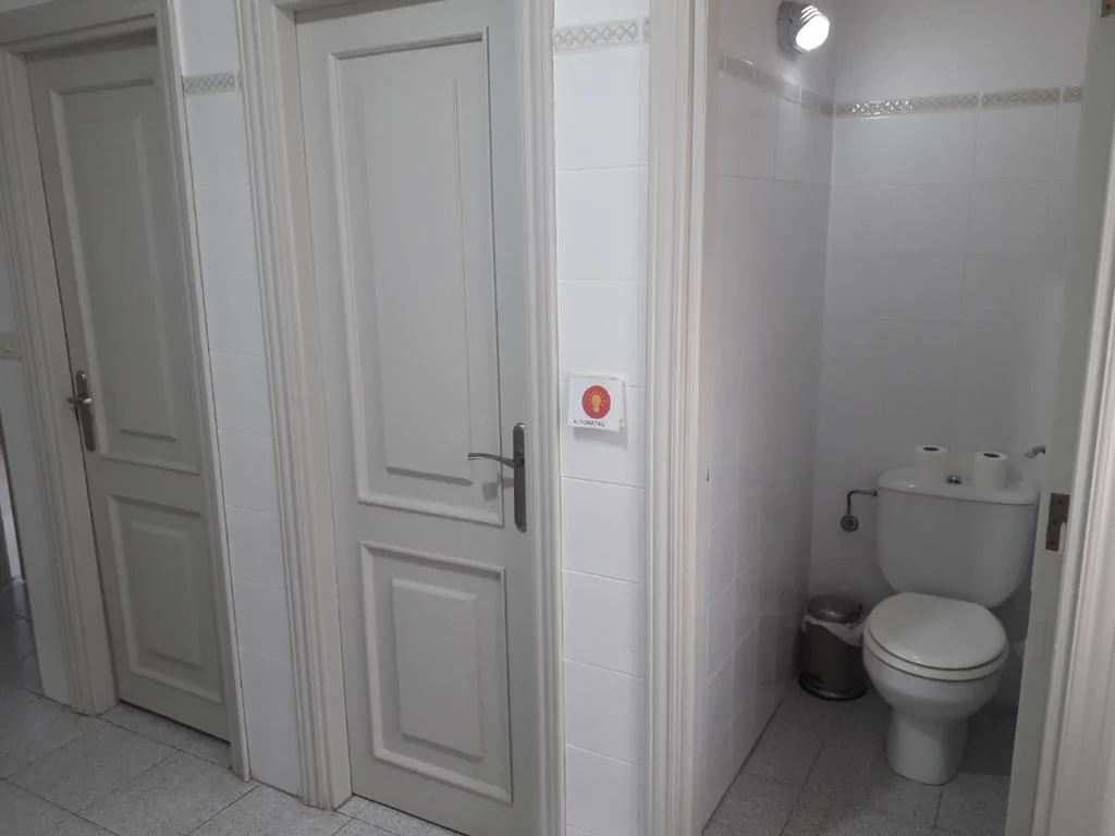 Habitación Doble con baño compartido — Arrigorri Ostatu Jatetxea