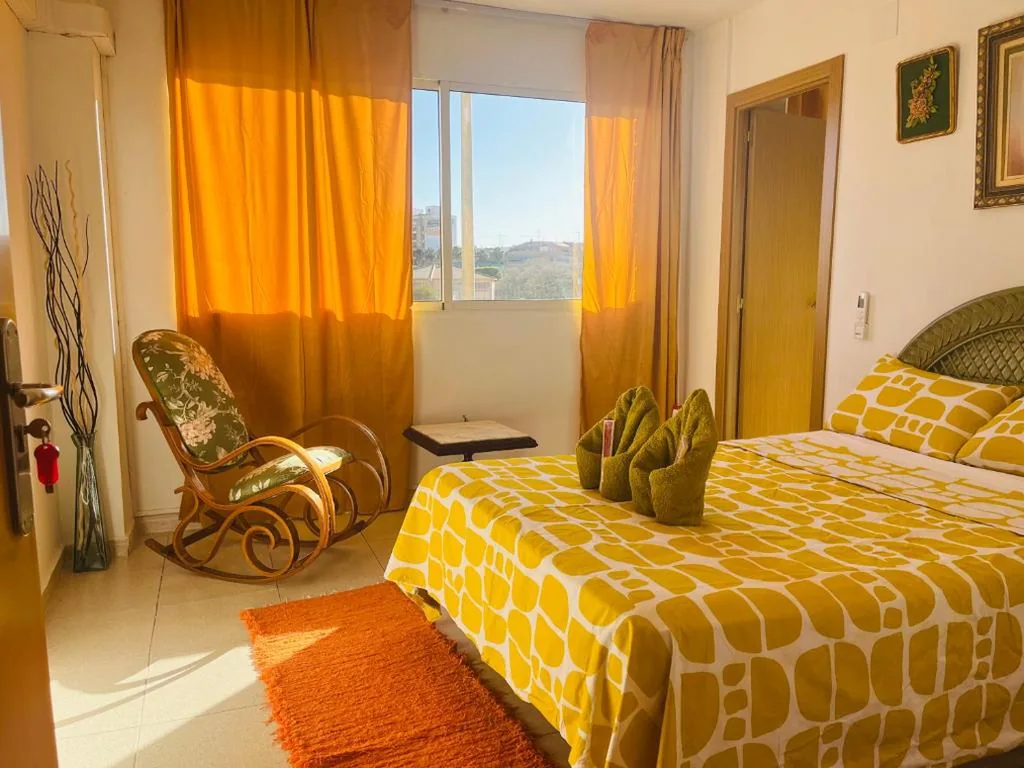 Habitación Doble Deluxe con ducha — Art House