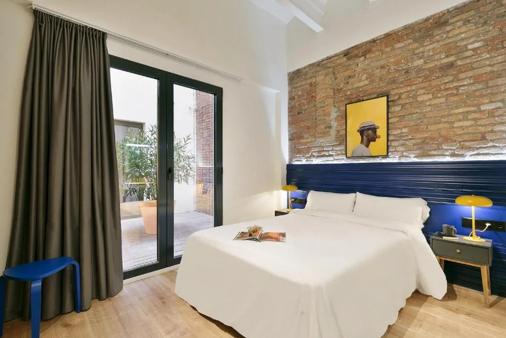 Habitación Doble — Arte Suites by Olala! - Smart Stay
