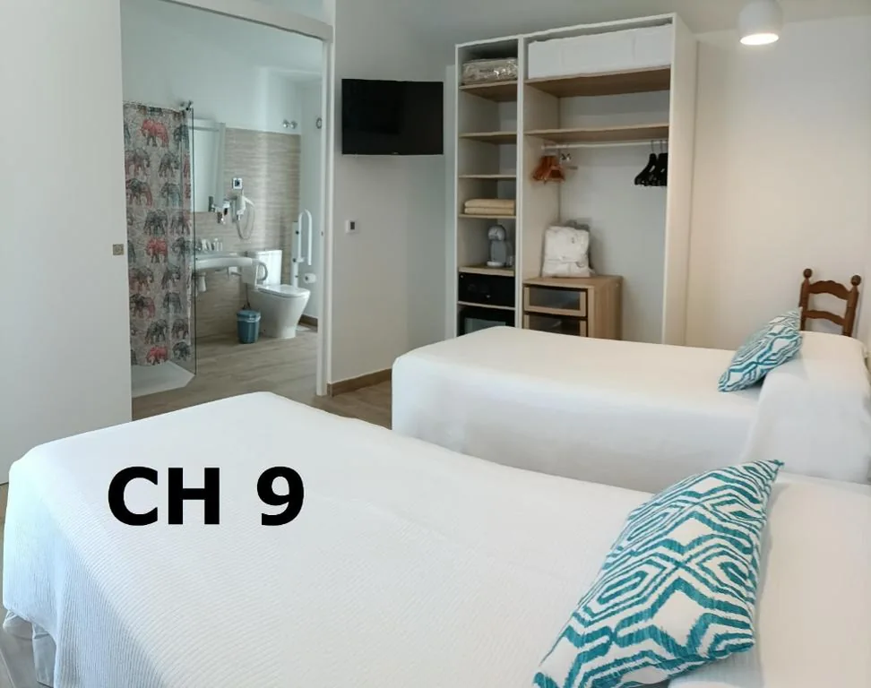 Doppelzimmer mit Gartenblick — Artmonia