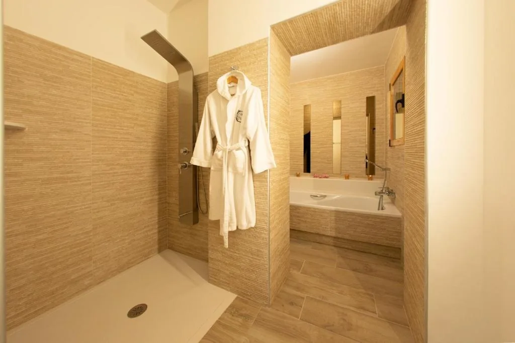 Deluxe-Doppelzimmer — Artmonia