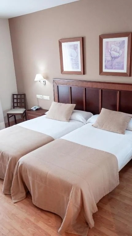 Quarto Duplo - 2 camas — ARVA Santiago León