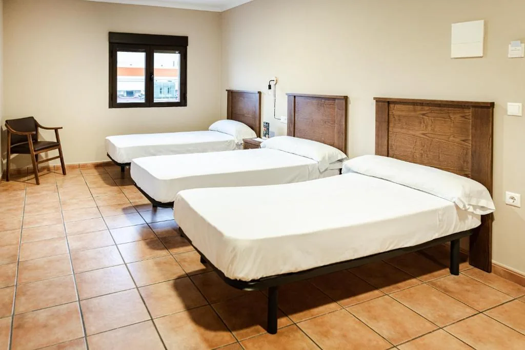 AS HOTELES FUENTE LA HIGUERA direccion Albacete