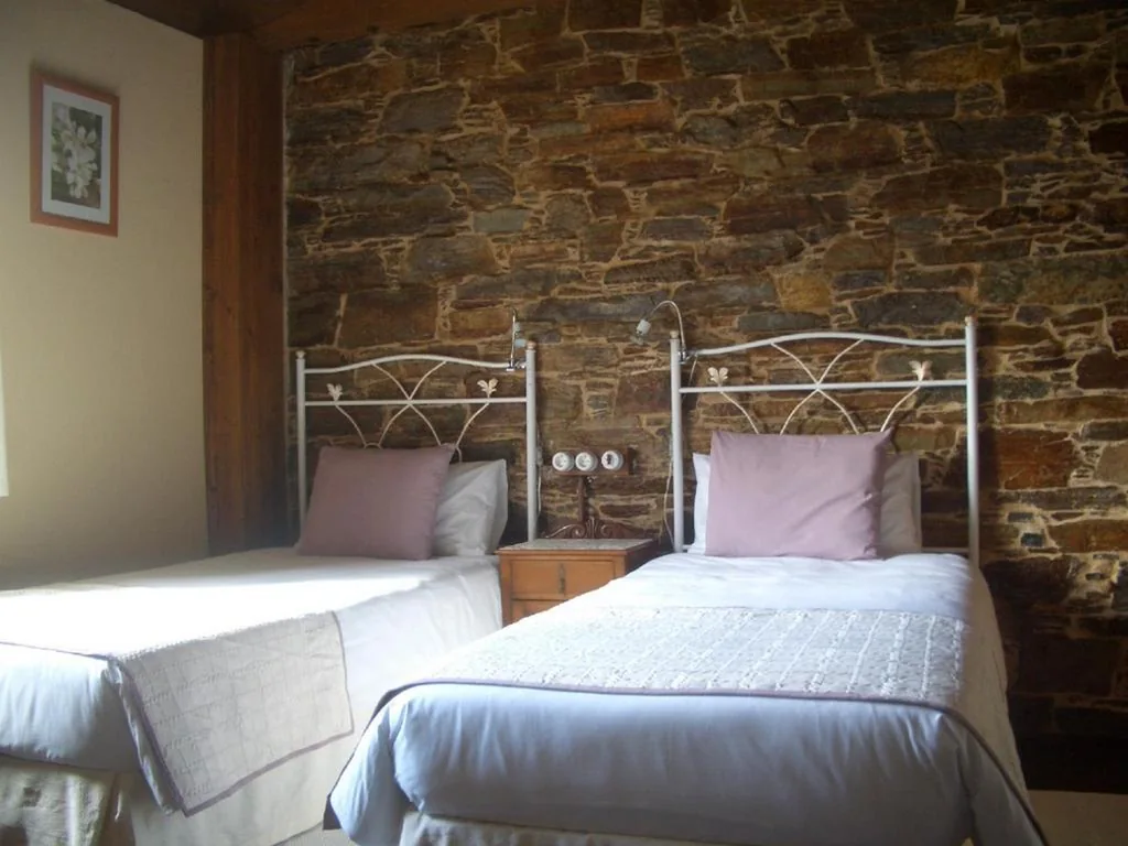 Habitación Doble con baño privado - 2 camas — As Jarras