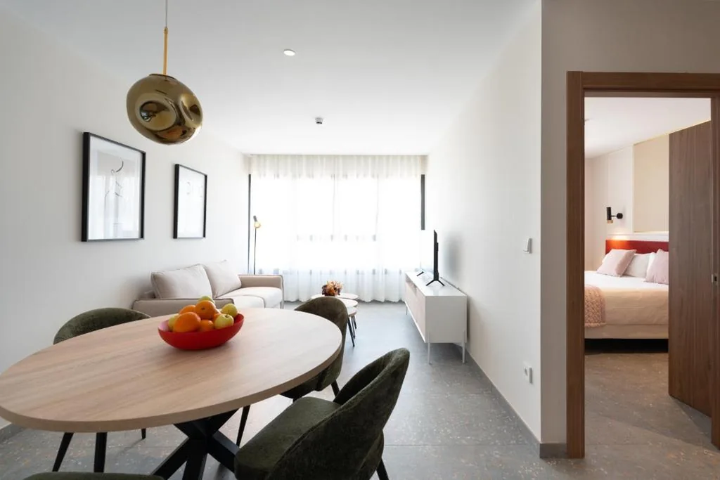 Apartamento de 2 dormitorios — ASA Hotel La Marina