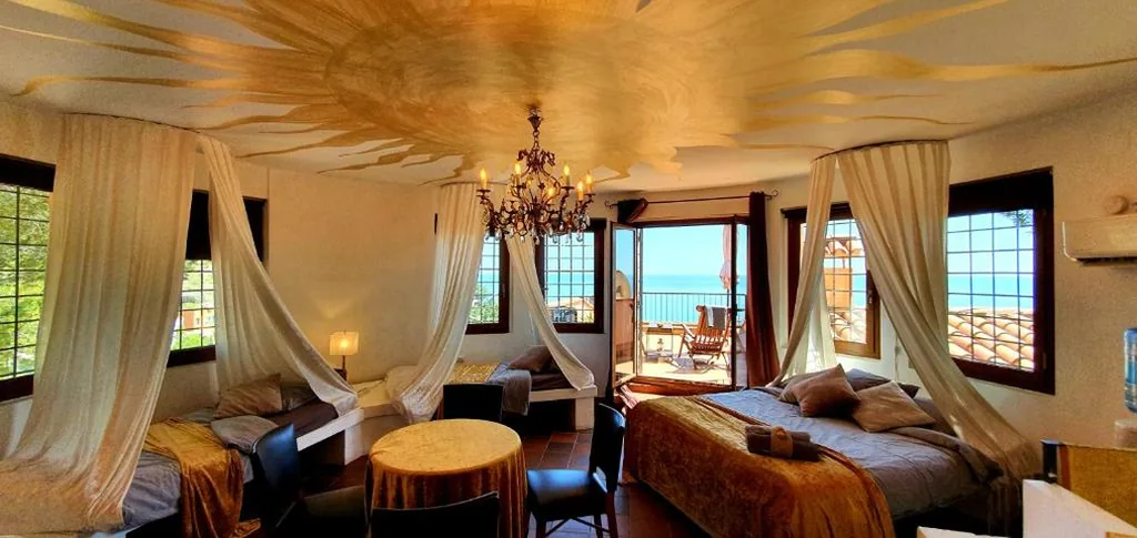 Deluxe Suite mit Meerblick — Ashram Villa Sunshine