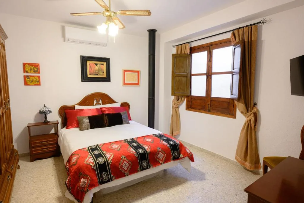 Quarto Duplo Interior com casa de banho partilhada — AstArte Guesthouse