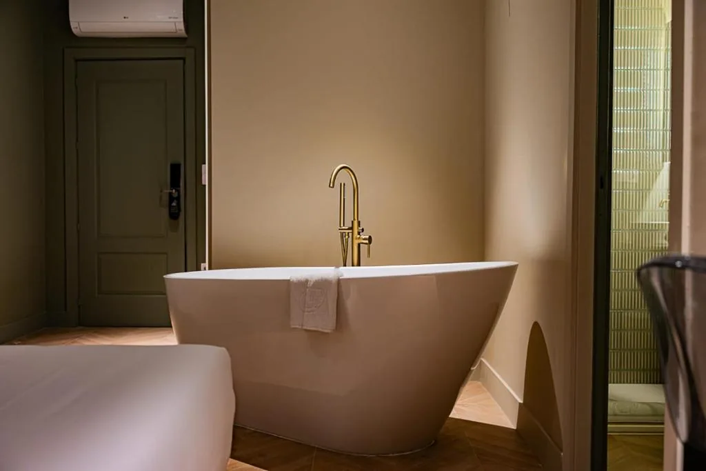 Habitación Doble Deluxe — AT Boutique Alma