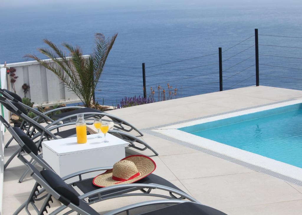 ATALAYA - PISCINA PRIVADA - agua calentada- ADULTS ONLY