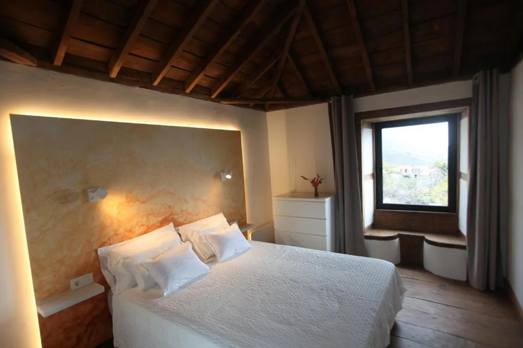 ATALAYA - PISCINA PRIVADA - agua calentada- ADULTS ONLY