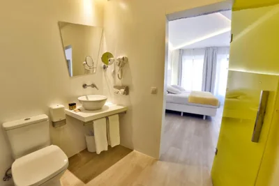 Atarazanas Málaga Boutique Hotel — foto 8