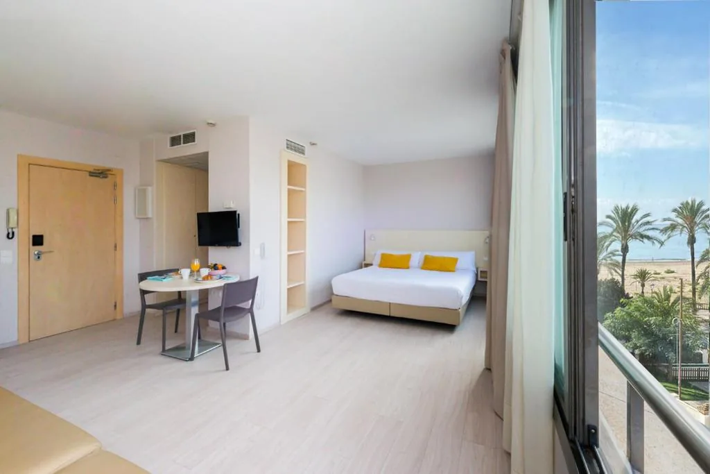Apartamento Superior con vistas al mar — Atenea Park Suites & Apartments
