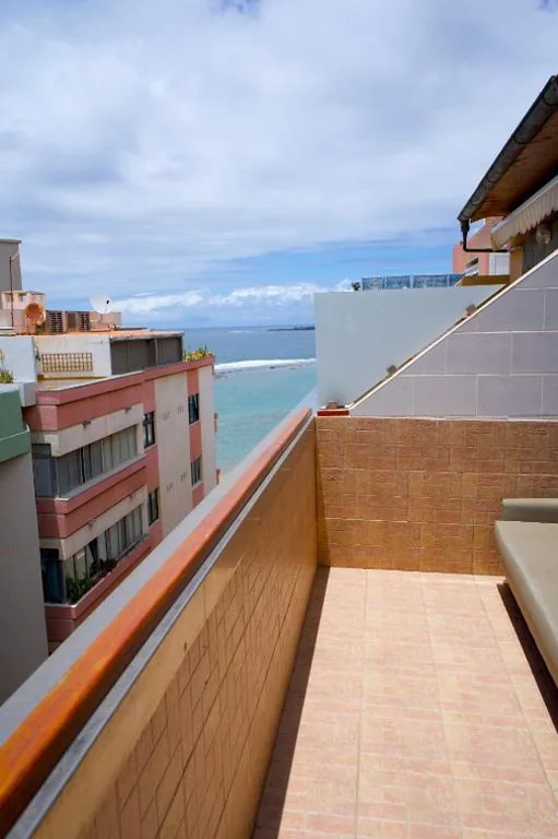 Appartamento con balcone — Atlantic Apartments
