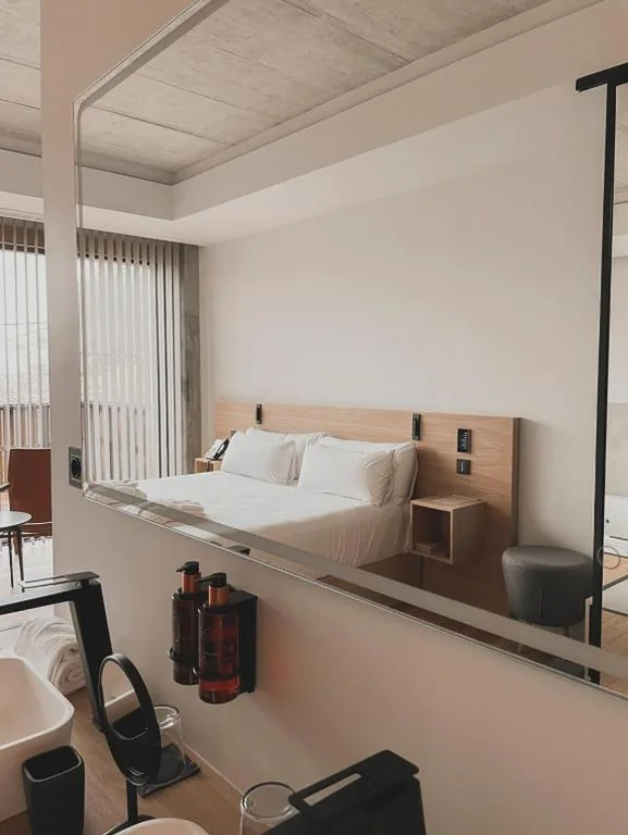 Chambre Double Supérieure — Atmos Hotel Boutique