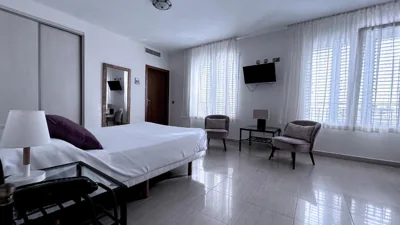 Atrium Hotel — 写真 6