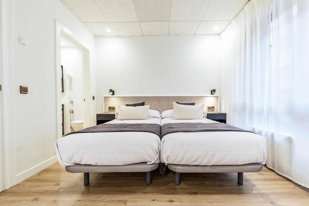 Quarto Duplo - 1 ou 2 camas — Auditorio Rooms Boutique Oviedo