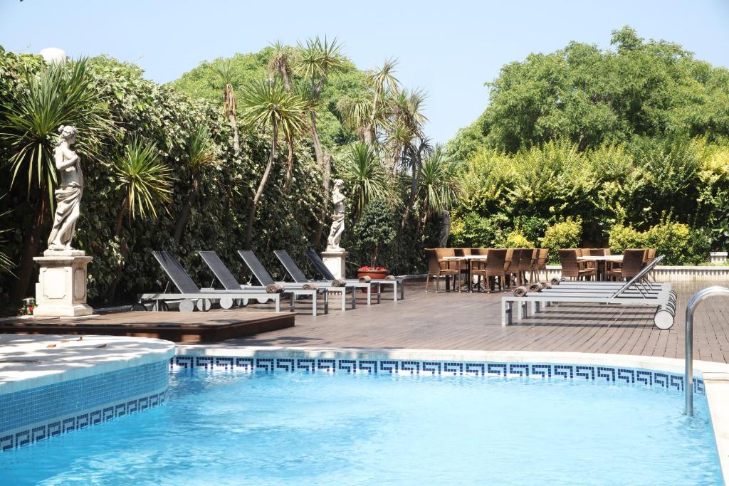 Augusta Club & Spa - Adults Only