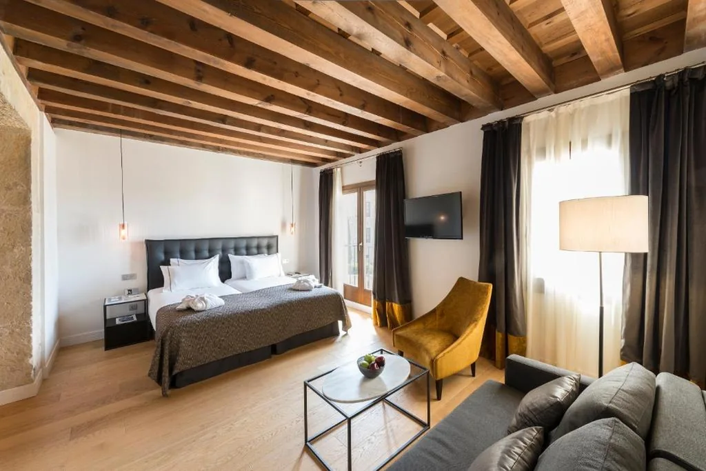 Chambre triple — Áurea Convento Capuchinos by Eurostars Hotel Company