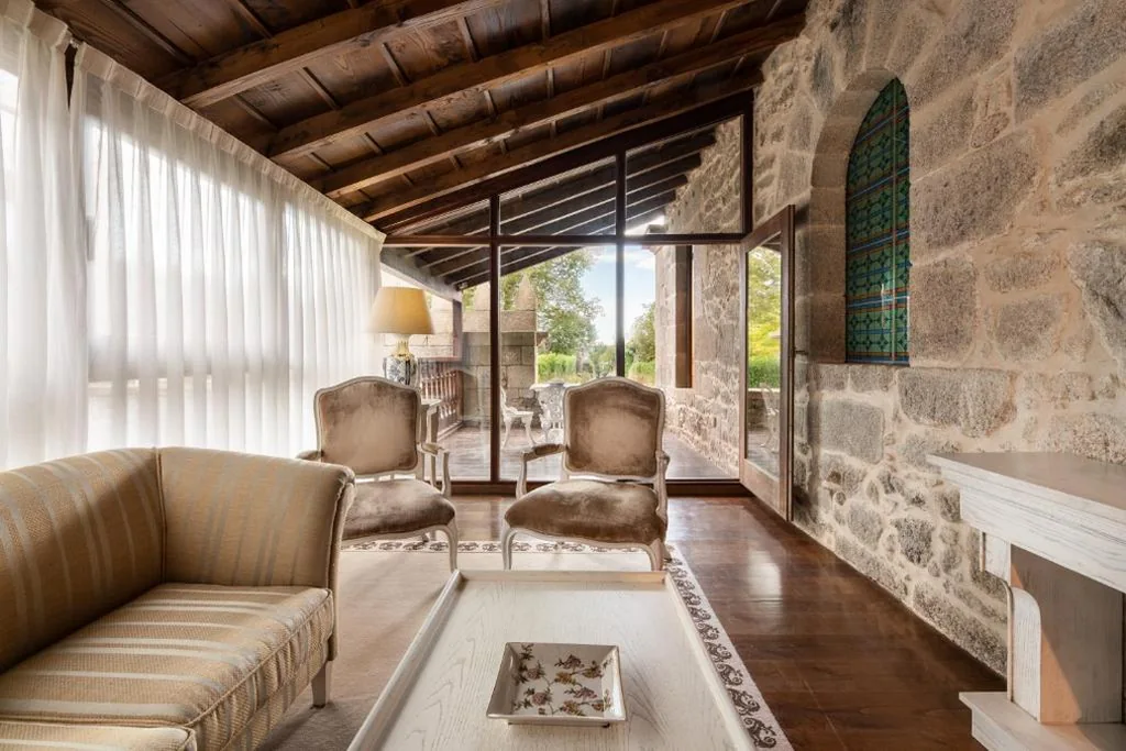 Suite Junior con terraza — Áurea Palacio de Sober by Eurostars Hotel Company
