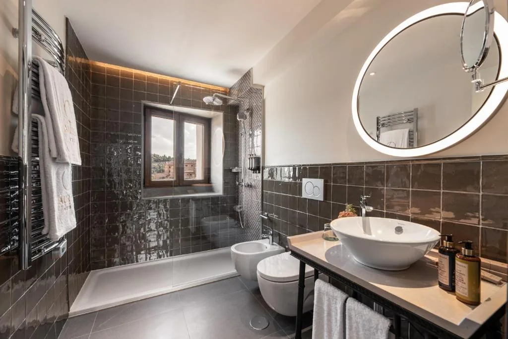 Habitación Doble Premium con vistas al Alcázar — Áurea Toledo by Eurostars Hotel company