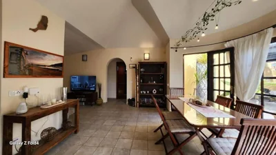 Aurora Mari Villa Your Dream Steps from the Ocean Shore — foto 5