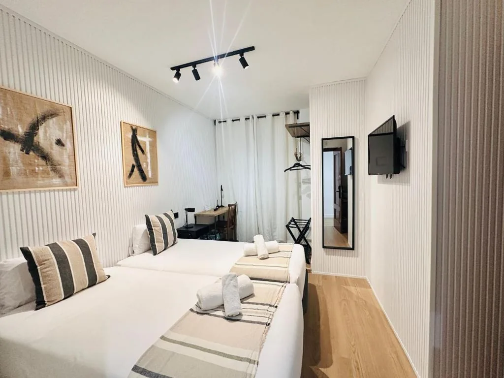 Doppelzimmer mit eigenem Bad — Autentic Boutique Moncloa