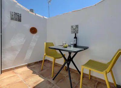 Authentic Andalusian Townhouse - Private Roof Terrace - 5min Beach — photo 11