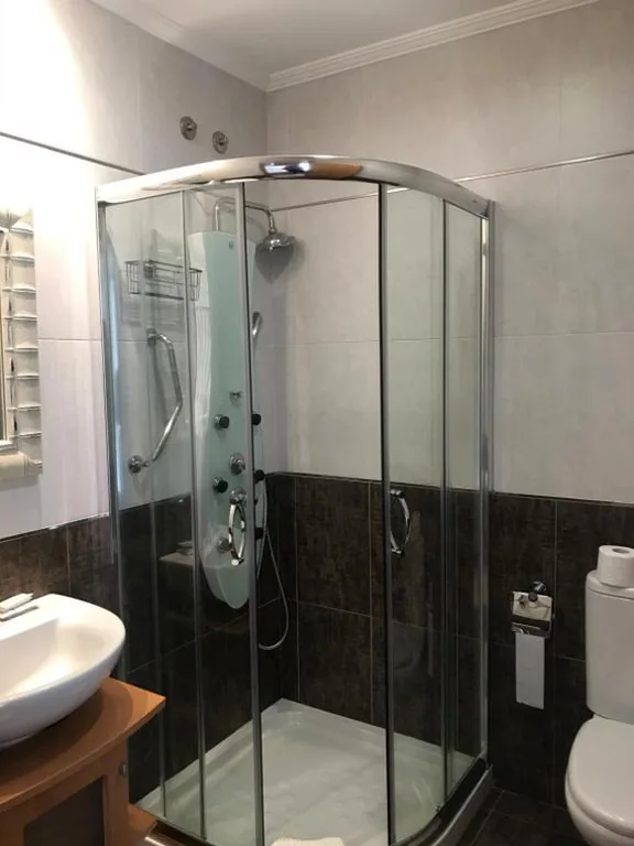 Double Room - 2 Beds — Ave del Mar
