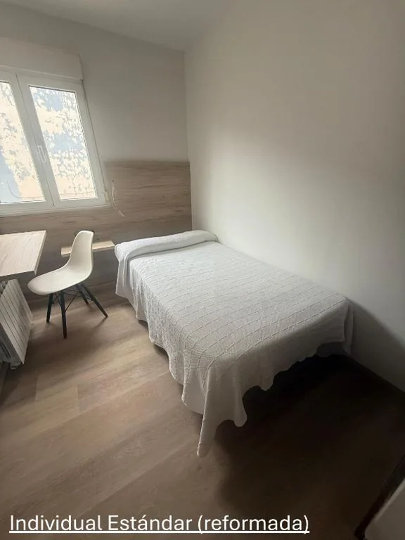 Standaard eenpersoonskamer — Avenida Gijón Centro