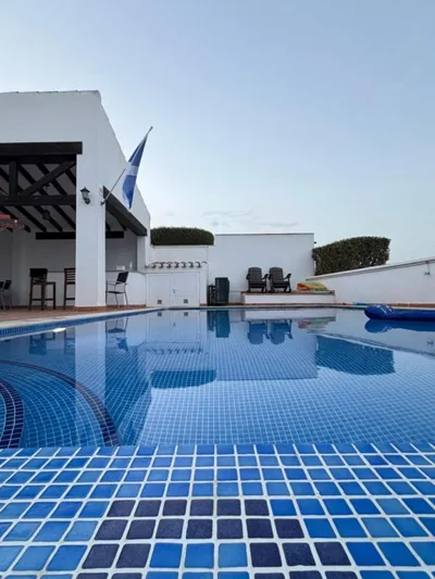 Awesome 5* Lux Villa - El Valle - Pool/Jacuzzi — foto 5