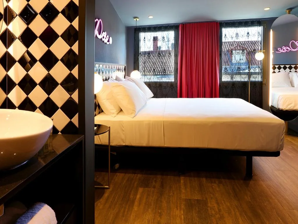 Double Room - 1 or 2 Beds — Axel Hotel Madrid - Adults Only