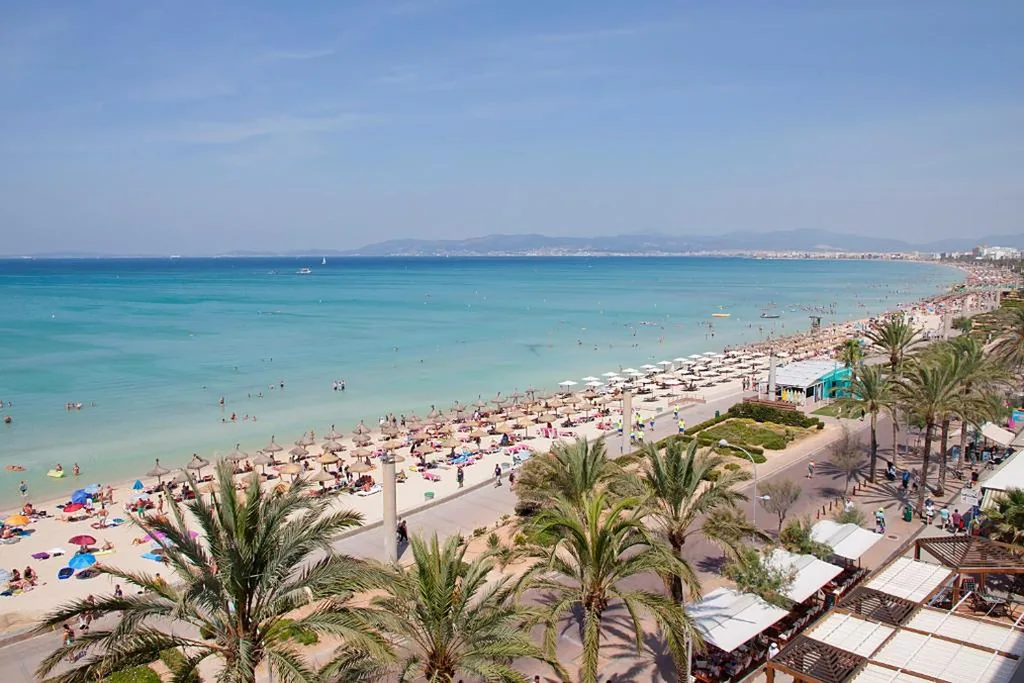 Doble con vistas al mar — AYA Seahotel - Adults Only