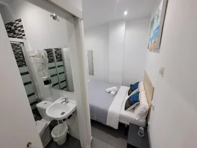 AYZ Frailes - Auto check-in property — foto 3