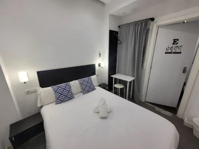 AYZ Frailes - Auto check-in property — foto 8
