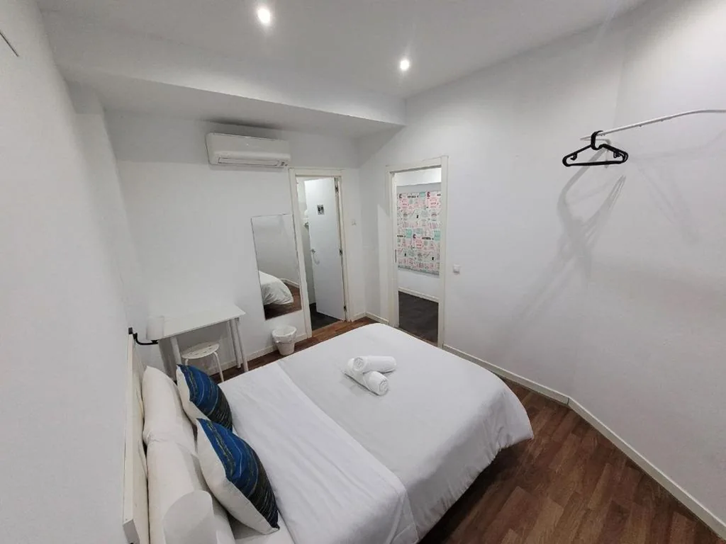 Habitación Doble — AYZ Frailes - Auto check-in property