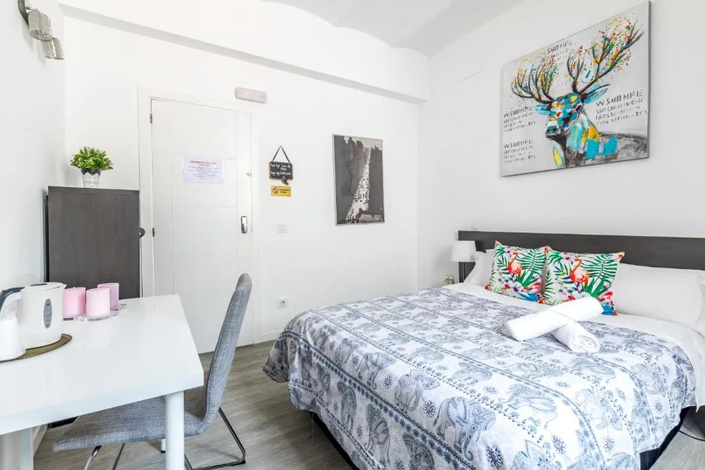 AYZ Juan de Mena - Auto check-in property