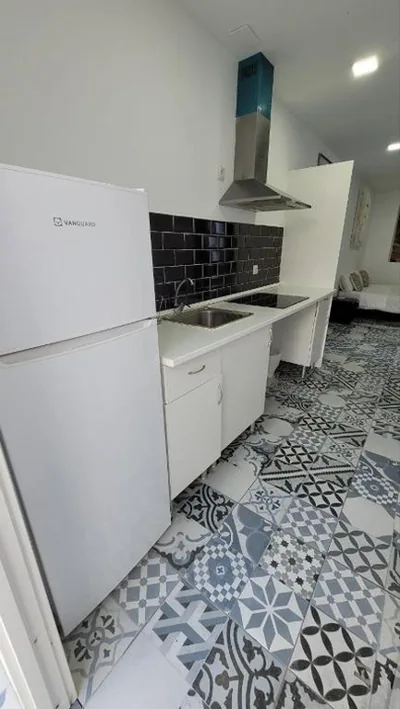 AYZ Silvela - Auto check-in property — photo 7