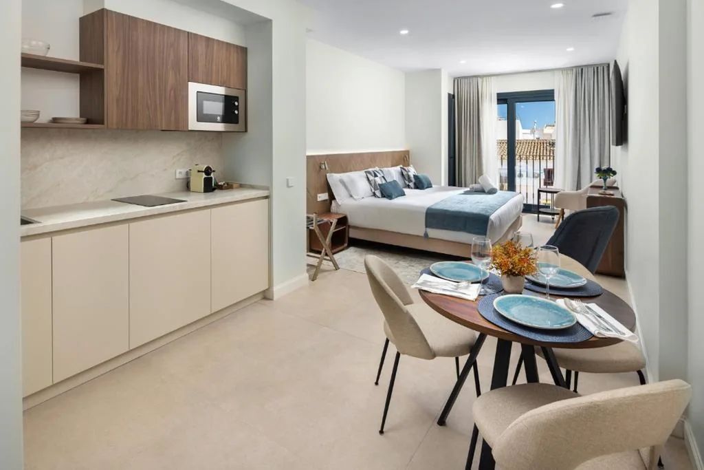 Studio Apartment with Large Bed — AZUL HOME SUITES Estepona