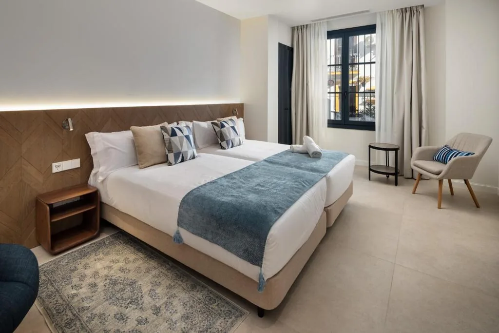 Deluxe Double Studio — AZUL HOME SUITES Estepona