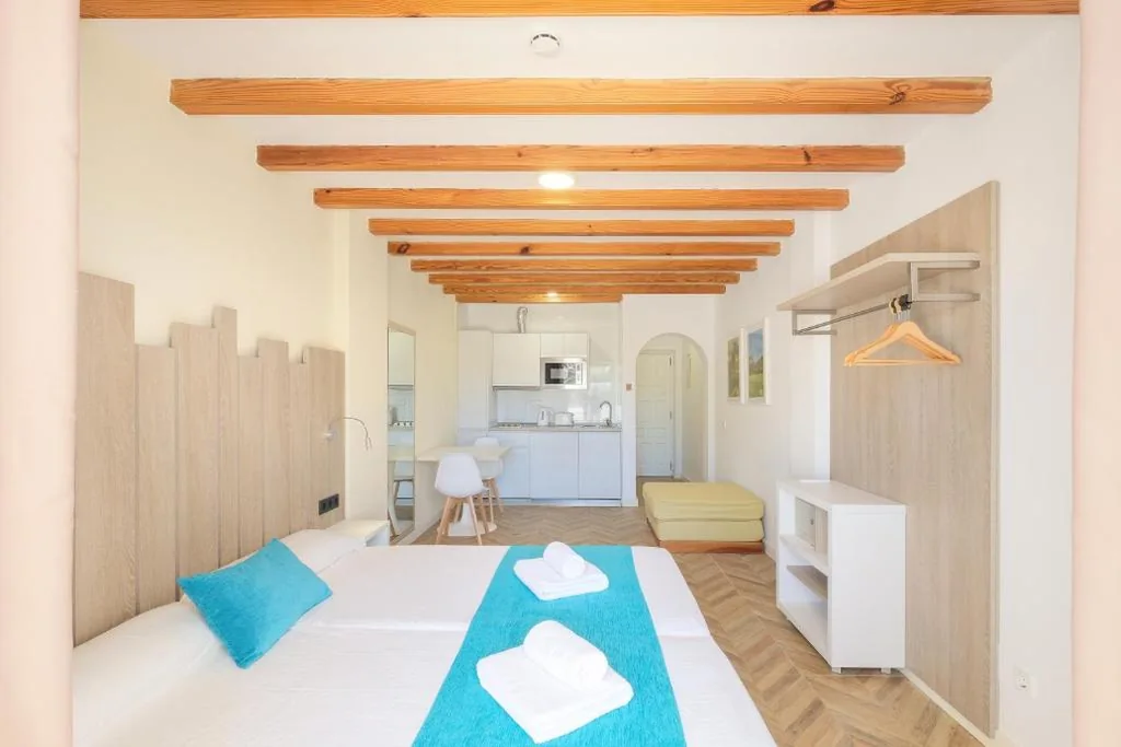 Studio — azuLine Apartamentos Can Sanso