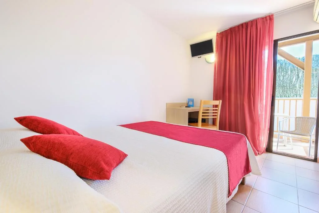 Einzelzimmer — azuLine Hostal Marino