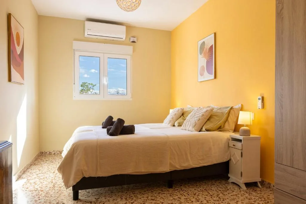 Habitación Superior con cama extragrande — B&B Casa Vitalidad
