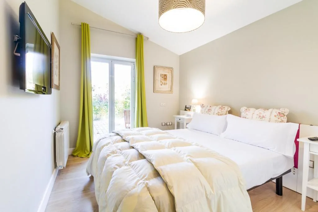 Doppelzimmer mit Gartenblick — B&B Concha