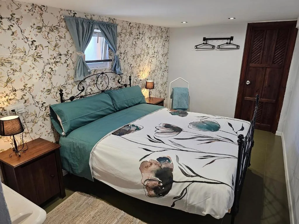 Estudio Familiar — B&B Finca la Yuca "Un paraíso en Ontinyent"