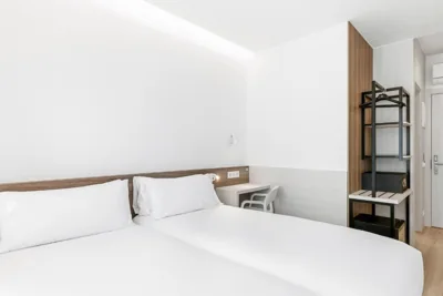 B&B HOTEL A Coruña Aeropuerto — foto 2